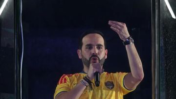 رجل ترامب... يفوز برئاسة كولومبيا! رجل ترامب... يفوز برئاسة كولومبيا!