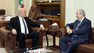 الرئيس عون بحث وجابر في الأوضاع المالية الرئيس عون بحث وجابر في الأوضاع المالية