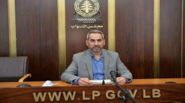 حمادة: نحن لا نتواصل مع احد وتوقف التهديد بقصف الضاحية ناتج عن الضغط الإيراني حمادة: نحن لا نتواصل مع احد وتوقف التهديد بقصف الضاحية ناتج عن الضغط الإيراني