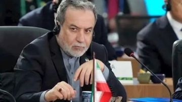 عراقجي: تقدم كبير نحو إنهاء الحرب في لبنان وتعليق العقوبات المفروضة على صادرات النفط ورفع الحصار البحري