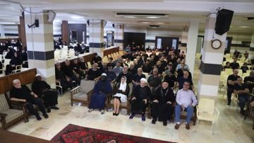 أبيدجان: إحياء الليلة العاشرة من ذكرى عاشوراء المقدسة ووليمة على حب أهل البيت (ع) في المركز الإسلامي اللبناني