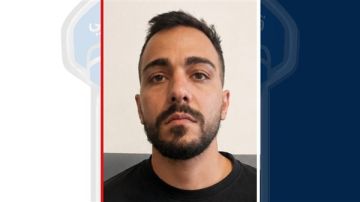  تعميم صورة موقوف لقيامه بعمليات نصب واحتيال طالت عاملي خدمة التوصيل هل وقعتم ضحية أعماله؟