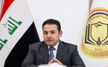 مستشار الأمن القومي العراقي: لا صحة لدفع بغداد رسوم المرور بمضيق هرمز مستشار الأمن القومي العراقي: لا صحة لدفع بغداد رسوم المرور بمضيق هرمز
