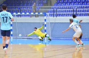 النجمة وNSK يتقدمان 2-0 في نصف نهائي  الفوتسال 