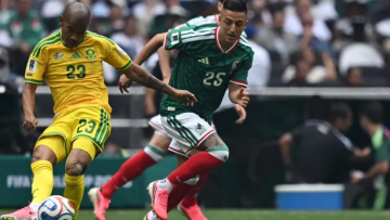 مأساة تهز جنوب أفريقيا.. وفاة لاعب المنتخب بعد أيام من انتهاء مشاركته في كأس العالم
