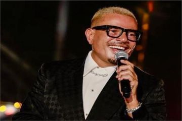 بعد غياب 33 عاما.. عمرو دياب يعود إلى السينما بسيرته الذاتية بعد غياب 33 عاما.. عمرو دياب يعود إلى السينما بسيرته الذاتية