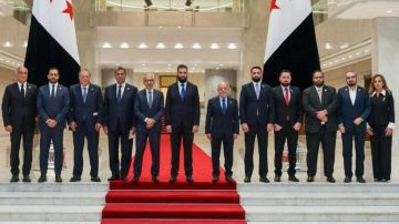 شقير يتحدث عن نتائج الزيارة الى سوريا وعن الفرص الاستثمارية.. وملتقى أعمال موسع في أيلول شقير يتحدث عن نتائج الزيارة الى سوريا وعن الفرص الاستثمارية.. وملتقى أعمال موسع في أيلول