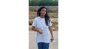 العثور على فتاة تائهة في بلدة الحنية العثور على فتاة تائهة في بلدة الحنية