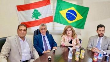 السفير البرازيلي في استضافة بلدية قب الياس السفير البرازيلي في استضافة بلدية قب الياس