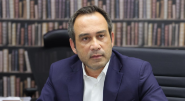 النائب بدر يسأل وزير الطاقة أين العدالة في توزيع الكهرباء؟ النائب بدر يسأل وزير الطاقة أين العدالة في توزيع الكهرباء؟
