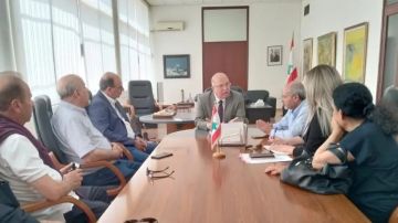 وزير العمل يبحث مع لجنة متقاعدي الصحة مطالب تسريع تنفيذ قانون التقاعد وإنصاف المتقاعدين