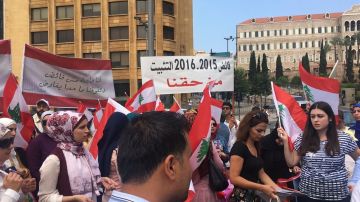 توفيت قبل أن تنصفها الدولة... الأساتذة الناجحون بالخدمة المدنية يلوحون بالتصعيد توفيت قبل أن تنصفها الدولة... الأساتذة الناجحون بالخدمة المدنية يلوحون بالتصعيد