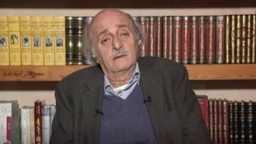 جنبلاط يحذر من عودة البعض من المنحرفين جنبلاط يحذر من عودة البعض من المنحرفين