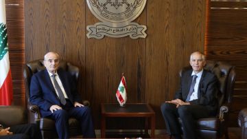منسى بحث وماغرو في المفاوضات لإنهاء الحرب منسى بحث وماغرو في المفاوضات لإنهاء الحرب