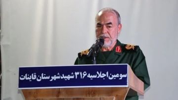 حرس الثورة الايراني: الولايات المتحدة لن تستطيع فتح مضيق هرمز بالقوة حرس الثورة الايراني: الولايات المتحدة لن تستطيع فتح مضيق هرمز بالقوة
