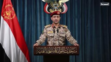 العميد سريع: الاعتداء السعودي على مطار صنعاء لن يمر دون رد العميد سريع: الاعتداء السعودي على مطار صنعاء لن يمر دون رد