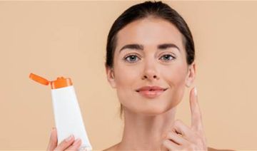 5 أخطاء شائعة عند استخدام واقي الشمس احذرها 5 أخطاء شائعة عند استخدام واقي الشمس احذرها
