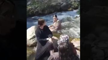 بالفيديو: إسرائيليات في نهر الحاصباني!