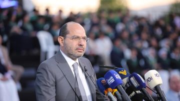 مراد: الدولة تدار بالمؤسسات لا بالمكاتب السياسية مراد: الدولة تدار بالمؤسسات لا بالمكاتب السياسية