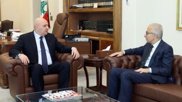 البساط: زيارة الرئيس عون ناجحة سياسيا واقتصاديا البساط: زيارة الرئيس عون ناجحة سياسيا واقتصاديا