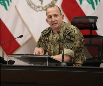 العماد هيكل في العيد الـ81 للجيش: الاحتلال يمعن في الاعتداءات والخروقات المتواصلة لإعاقة جهود الجيش.. وحجم المهمات يفرض تعزيز قدرات المؤسسة العسكرية العماد هيكل في العيد الـ81 للجيش: الاحتلال يمعن في الاعتداءات والخروقات المتواصلة لإعاقة جهود الجيش.. وحجم المهمات يفرض تعزيز قدرات المؤسسة العسكرية