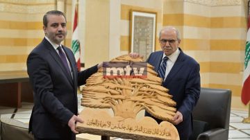 بالصور: هدية من سلام للشيباني بالصور: هدية من سلام للشيباني