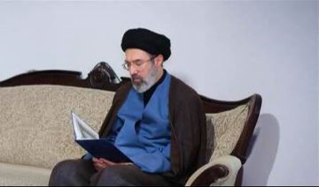 عن صحة المرشد الإيراني هذا ما كشفه والد زوجته! عن صحة المرشد الإيراني هذا ما كشفه والد زوجته!