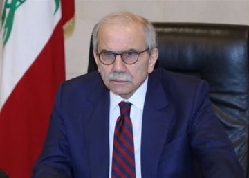 رئيس الحكومة نواف سلام: هنأت الأمين العام لجامعة الدول العربية نبيل فهمي بمناسبة توليه مهامه الجديدة رئيس الحكومة نواف سلام: هنأت الأمين العام لجامعة الدول العربية نبيل فهمي بمناسبة توليه مهامه الجديدة