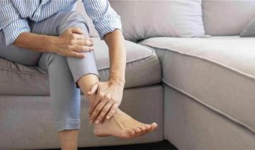8 علامات تحذر من جلطة الساق 8 علامات تحذر من جلطة الساق