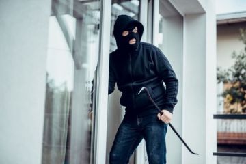 سرقة سنترال زوق مكايل سرقة سنترال زوق مكايل