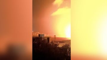 بالفيديو: غارات عنيفة ليلا بالفيديو: غارات عنيفة ليلا