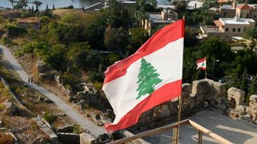 لبنان بين ساعة السيادة أو السقوط في المحاور لبنان بين ساعة السيادة أو السقوط في المحاور