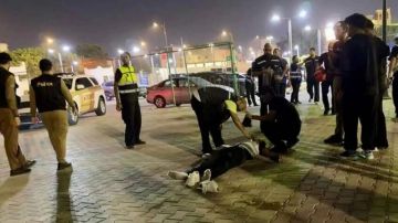 أكثر من 50 حالة إغماء خلال مباراة! أكثر من 50 حالة إغماء خلال مباراة!