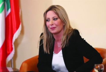 أيوب تعليقا على تسوية إقامة السفير الإيراني: غيروا الصفة وأبقوا العنصر لا بيقدم ولا بيأخر