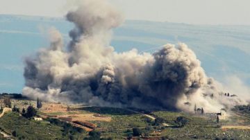 قصف مدفعي إسرائيلي يستهدف دوحة كفررمان قصف مدفعي إسرائيلي يستهدف دوحة كفررمان