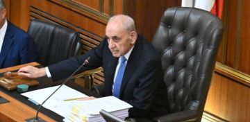 بري رفع الجلسة التشريعية إلى الساعة السادسة مساء بري رفع الجلسة التشريعية إلى الساعة السادسة مساء