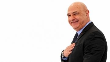 ما يستحقه جوزاف عون ما يستحقه جوزاف عون