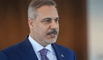 اتصالات تركية مع أربيل.. فيدان يبحث التطورات الإقليمية مع بارزاني اتصالات تركية مع أربيل.. فيدان يبحث التطورات الإقليمية مع بارزاني