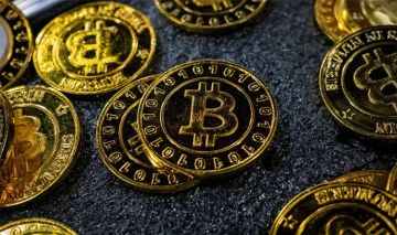 البيتكوين تحلق مجددا البيتكوين تحلق مجددا
