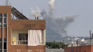 بالفيديو: غارة قوية على حي الدير في النبطية