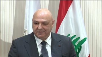 عون بالفيديو للأمن العام: لا تتأثروا ببعض التافهين عون بالفيديو للأمن العام: لا تتأثروا ببعض التافهين