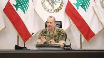 زيارة مرتقبة لقائد الجيش إلى ايطاليا زيارة مرتقبة لقائد الجيش إلى ايطاليا