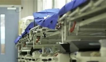 أدخل بشكل عاجل إلى المستشفى.. فنان سوري قدير يتعرض لوعكة صحية أدخل بشكل عاجل إلى المستشفى.. فنان سوري قدير يتعرض لوعكة صحية