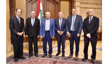 بري استقبل المديرالعام للريجي مع وفد وبحث مع وزير الصحة في المستجدات بري استقبل المديرالعام للريجي مع وفد وبحث مع وزير الصحة في المستجدات
