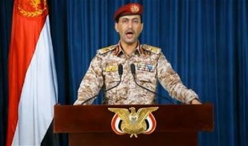الحوثيون يستهدفون مطار نجران وأرامكو بالمسيرات الحوثيون يستهدفون مطار نجران وأرامكو بالمسيرات