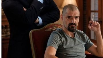 رودني حداد ساخرا من نديم الجميل: إجا ليكحلها عماها رودني حداد ساخرا من نديم الجميل: إجا ليكحلها عماها