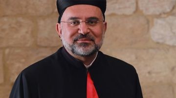 المطران سويف كرس كنيسة سيدة المعين في منجز بالميرون المقدس في يوبيلها الفضي المطران سويف كرس كنيسة سيدة المعين في منجز بالميرون المقدس في يوبيلها الفضي