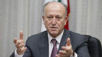 ريفي: أؤيد دفع كامل فروقات المفعول الرجعي من دون تقسيط أو تسويف ريفي: أؤيد دفع كامل فروقات المفعول الرجعي من دون تقسيط أو تسويف