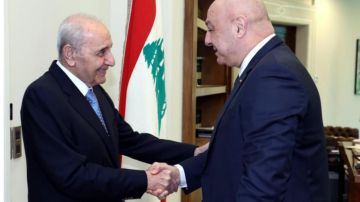 لماذا استحضر عون اسم نبيه بري أمام ترامب؟ لماذا استحضر عون اسم نبيه بري أمام ترامب؟
