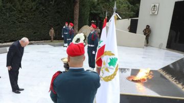 وزير الدفاع لأهالي الشهداء الجيش: أعتذر وزير الدفاع لأهالي الشهداء الجيش: أعتذر